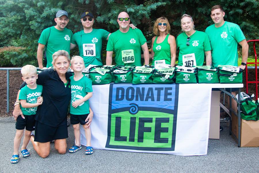 Griff's Grateful Gang with their registration bags.